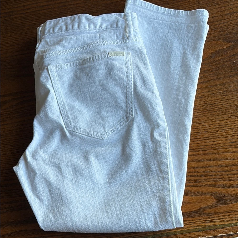 Eddie Bauer boyfriend fit white jeans EUC